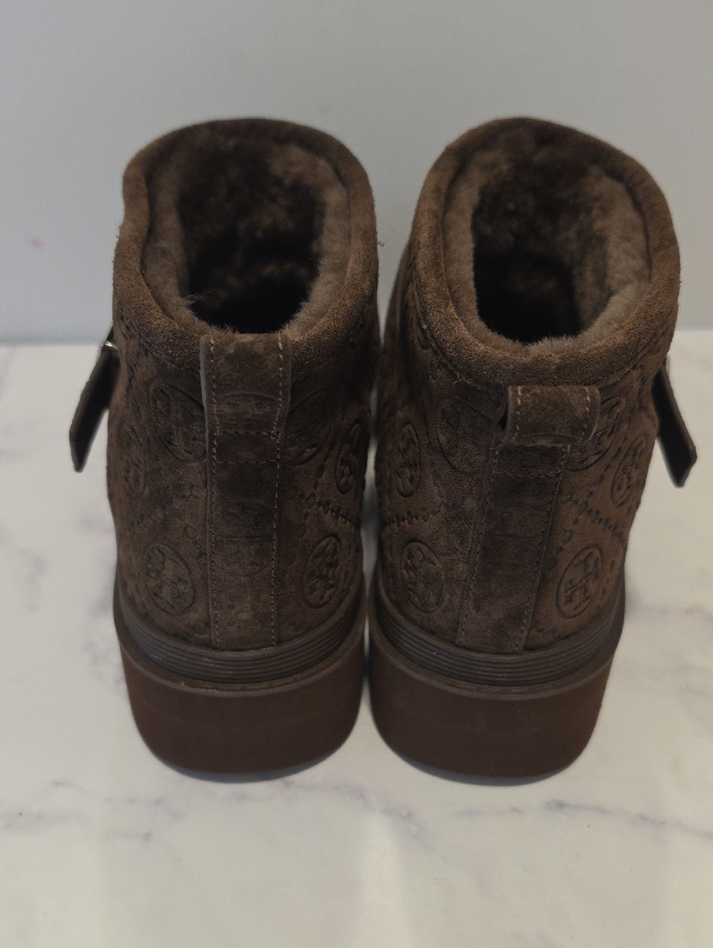 Tory Burch Brown Logo Quilted Shearling-Lined Ankle Boots  Brand New  No Tag - Picture 6 of 10